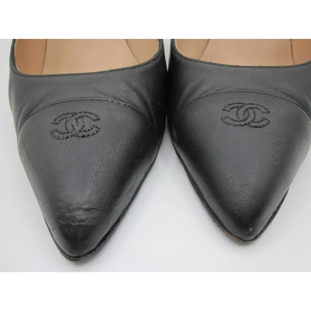 Chanel CC Cap Toe Black Leather Chain Link Wedge Pumps Size EU38/US 7.5-8 - Picture 3 of 12